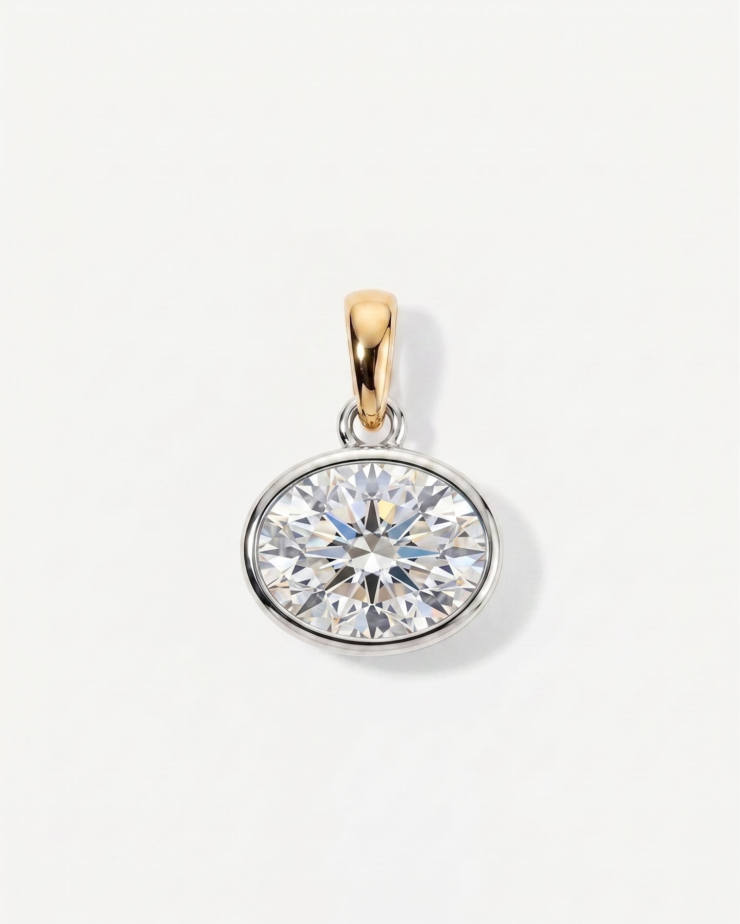 SLOANE PENDANT IN WHITE DIAMOND